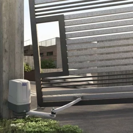 Motor GEKO para puertas batientes | Automatización compacta y segura | Metal Hive