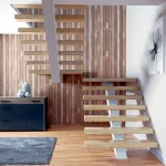 Escalera moderna en tubo de gran dimensión de hierro color blanco vista frontal