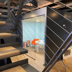 Escalera metálica moderna y barandilla de escalera para chalets