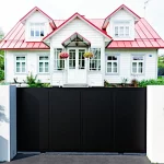 puerta corredera de ocultación color negro