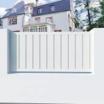 valla de ocultación en metal color blanco