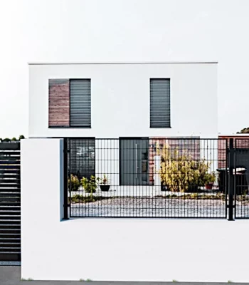 Tramo de Valla Metálica Electrosoldada con Bastidor | Metal Hive valla de malla electro-soldada con bastidor color negro