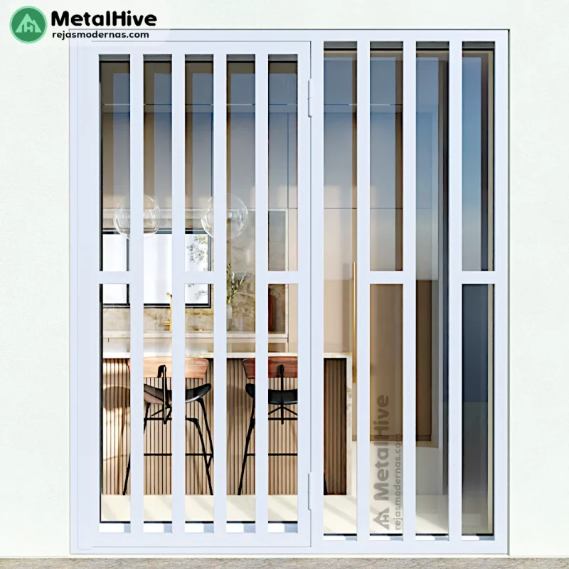 Reja de Metal para Puerta Modelo Rida | Metal Hive Reja de metal blanca con puerta abatible y un fijo, modelo Rida de Cerrajería MetalHive