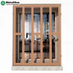 Reja de seguridad personalizable Modelo Rida de MetalHive en un cálido marrón clásico.