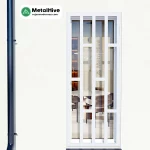 Reja de seguridad para puertas, modelo Danea, abatible y en color blanco